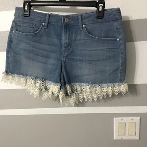 New!!! Adorable shorts with lace detail.